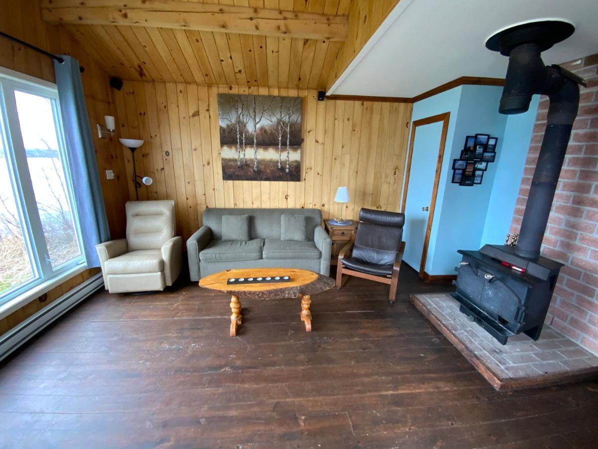 Auberge Et Chalets Sur Le Lac Lac-Mégantic Esterno foto
